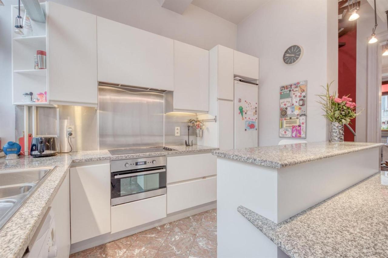 Duplex 2 Chambres Situe Au Centre Du Coeur Historique De เลียจ ภายนอก รูปภาพ