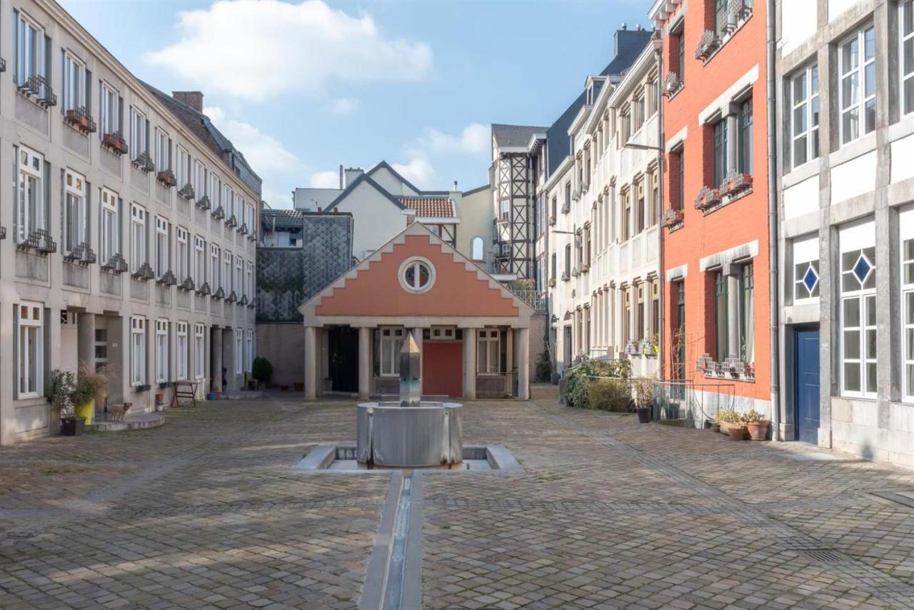 Duplex 2 Chambres Situe Au Centre Du Coeur Historique De เลียจ ภายนอก รูปภาพ