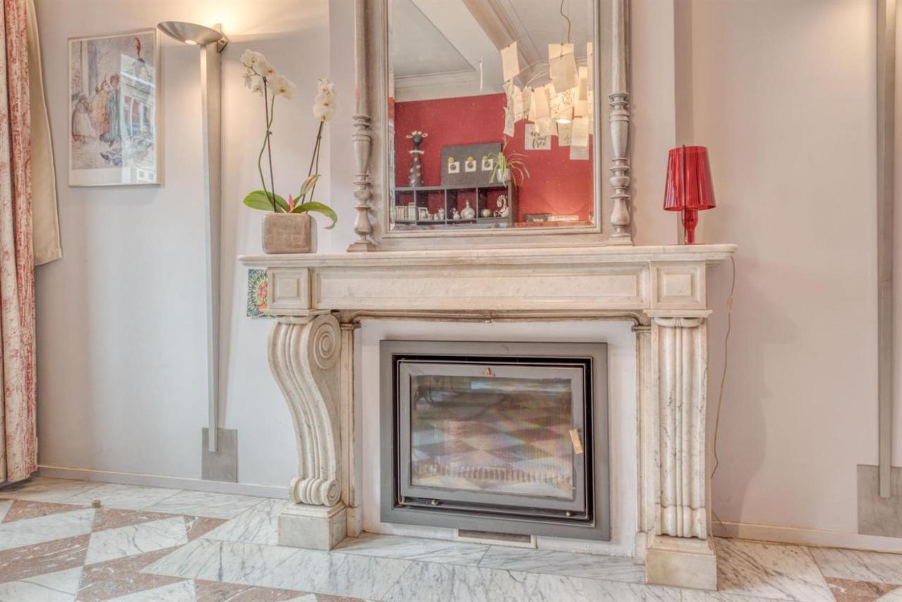 Duplex 2 Chambres Situe Au Centre Du Coeur Historique De เลียจ ภายนอก รูปภาพ